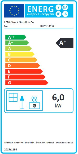 Kaminofen Leda Novia Plus schwarz Höhe 130 cm 6 kW Speicherstein Kamin